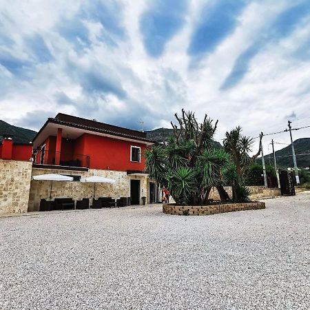 Il Sentiero Di Leano Hotel Terracina Exterior photo