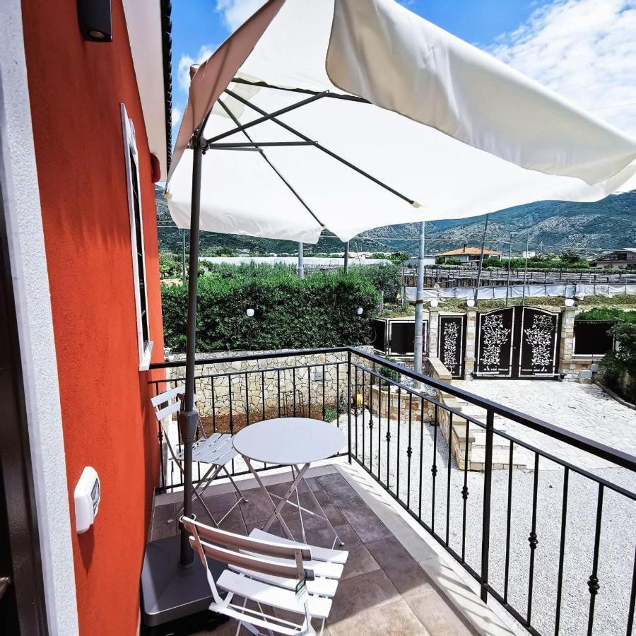Il Sentiero Di Leano Hotel Terracina Exterior photo