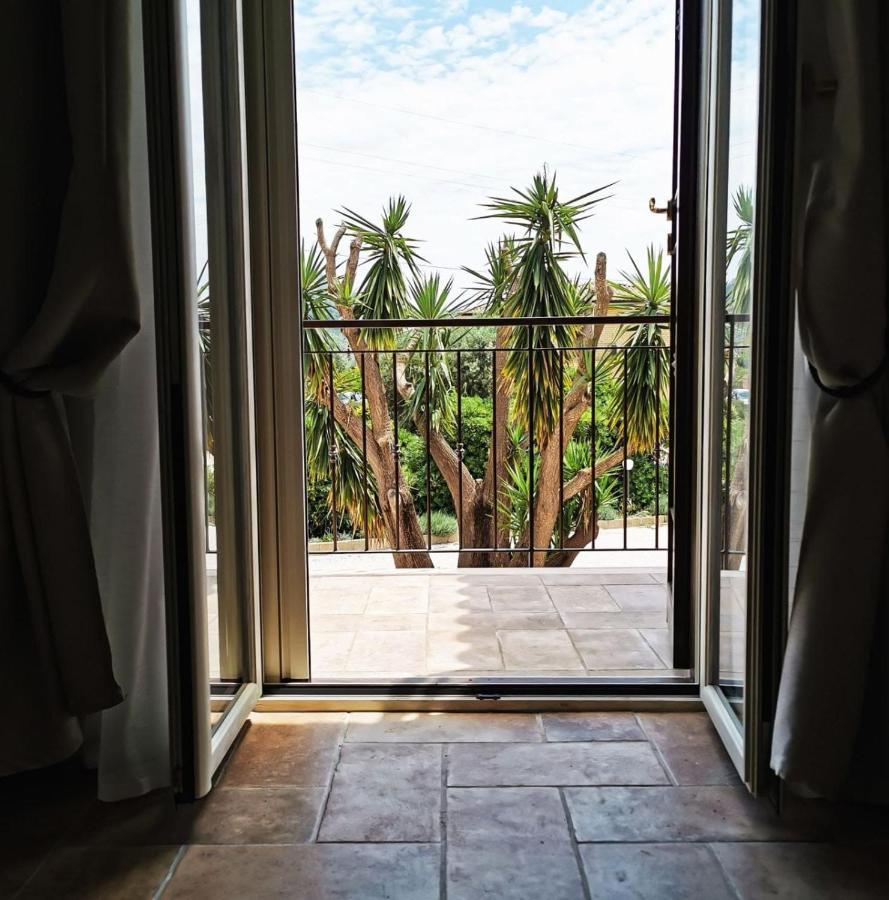 Il Sentiero Di Leano Hotel Terracina Exterior photo
