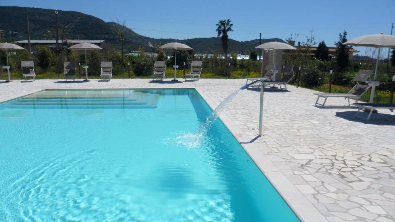 Il Sentiero Di Leano Hotel Terracina Exterior photo